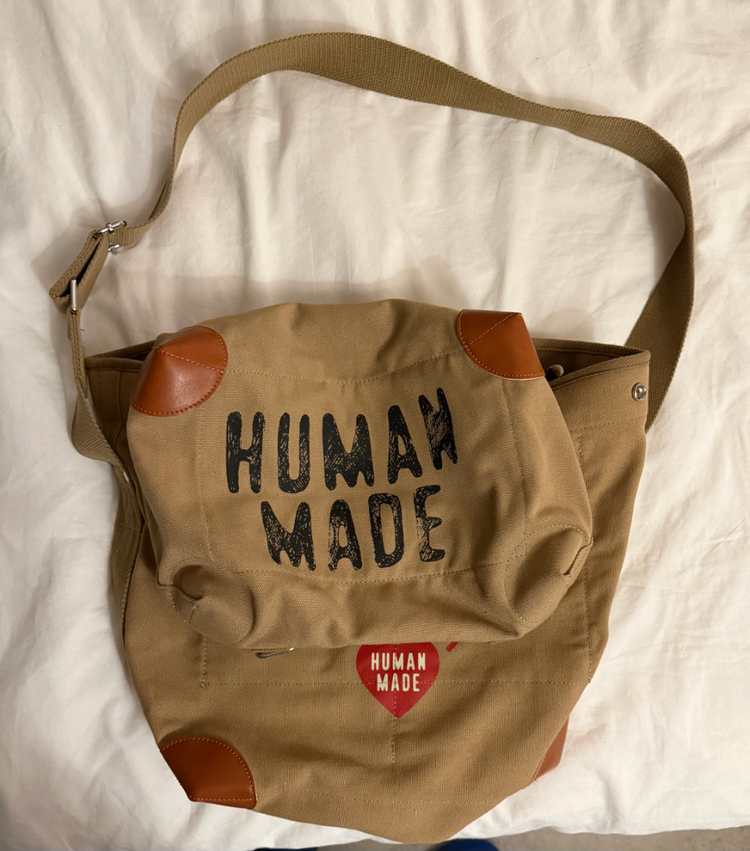 휴먼 메이드 (Human Made) 캔버스 숄더백 브라운 이미지