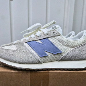 뉴발란스 471 팀버울프 앙고라 265 이미지