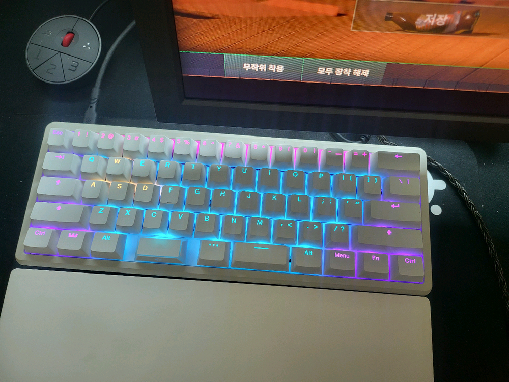 우팅 60 v2 스플릿 커스텀판매합니다 이미지