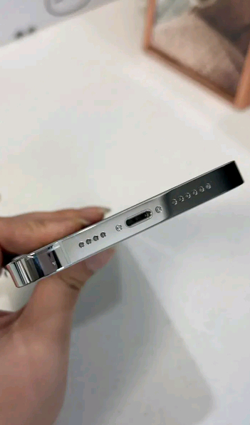 아이폰14프로맥스 실버 256기가 이미지