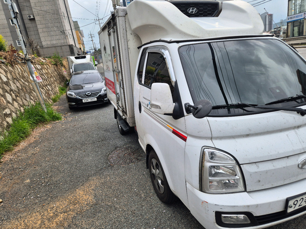 19년 11월 26만키로 포터2 정품 하이탑 냉동탑차 팝니다(부산 기장) 이미지