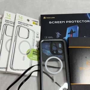 아이폰 14프로맥스 케이스 보호필름 이미지