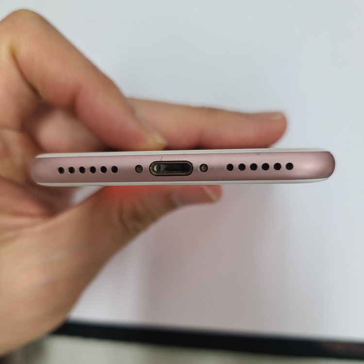 아이폰 7 로즈골드 128G 무잔상 SS급 인스타 배터리성능100% 205872 이미지