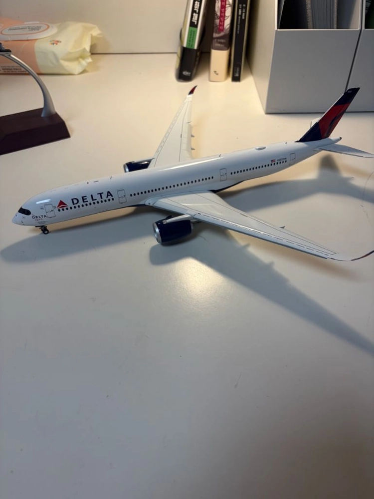 델타항공 A350-900 1/200 비행기 모형 N502DN 이미지