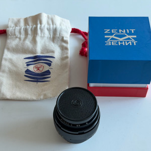 M42 마운트 / 주피터 9 85mm f2 렌즈 이미지