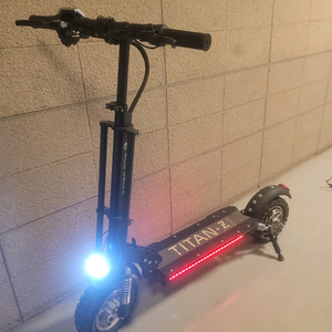 타이탄z 전동킥보드 Titan-Z 블랙 전동 킥보드 48v21ah 이미지