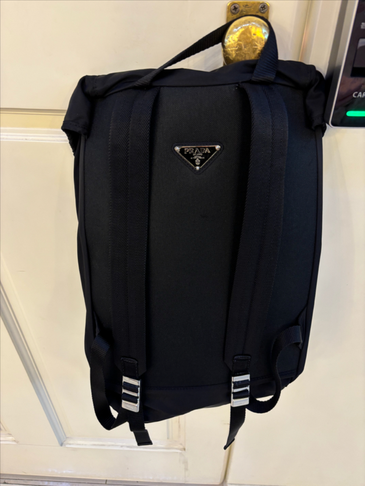 prada 프라다 백팩 이미지