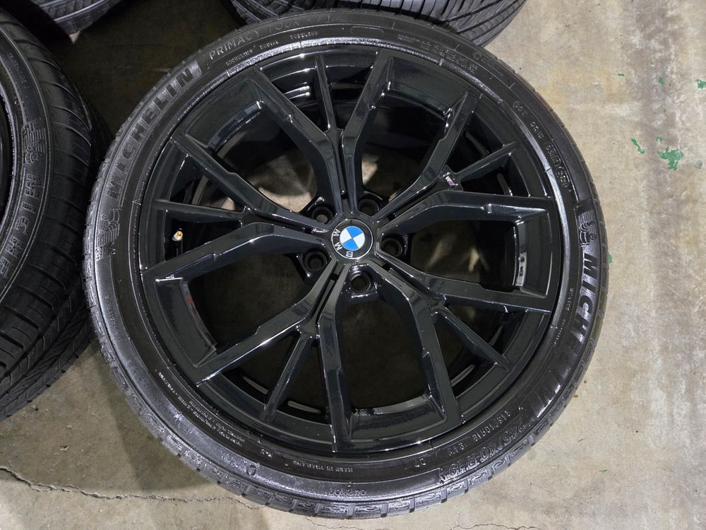 BMW G30 5시리즈 845M 19인치 정품 휠타이어 이미지