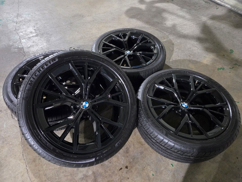BMW G30 5시리즈 845M 19인치 정품 휠타이어 이미지