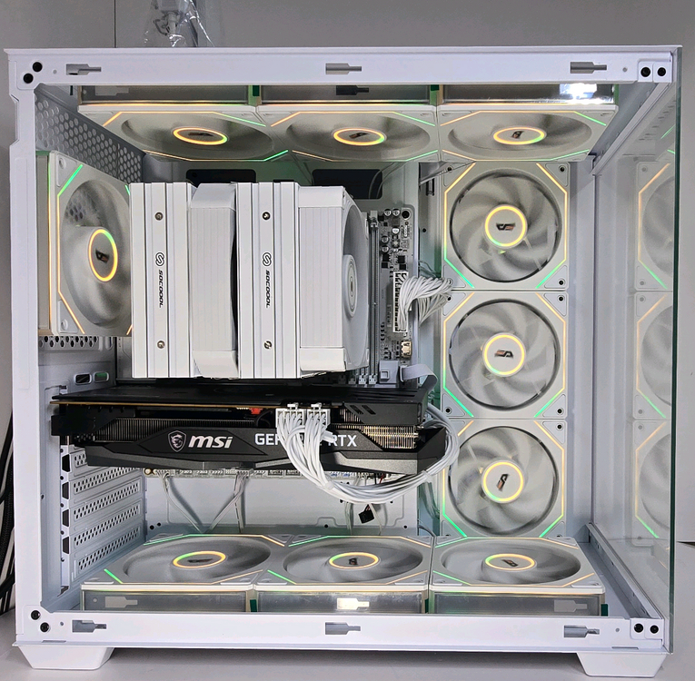 (새제품 화이트)9800X3D, RTX5070Tl, B850M, 수랭쿨러, 850W GOLD, 방송게이밍컴퓨터본체 이미지