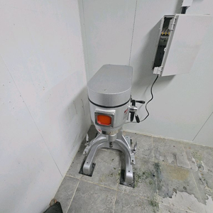 킴힐 버티컬 반죽기 50리터 이미지