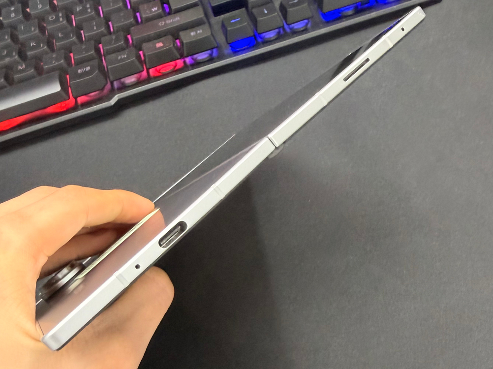 폴드7 512GB [ A등급 ] 유심기변 수리이력 없습니다! 이미지