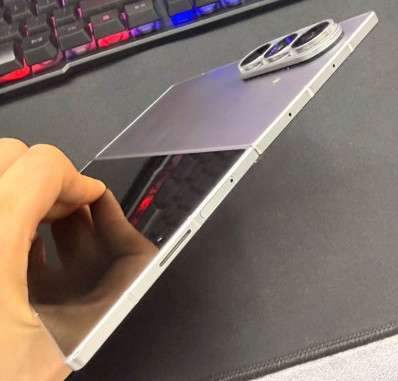 폴드7 512GB [ A등급 ] 유심기변 수리이력 없습니다! 이미지