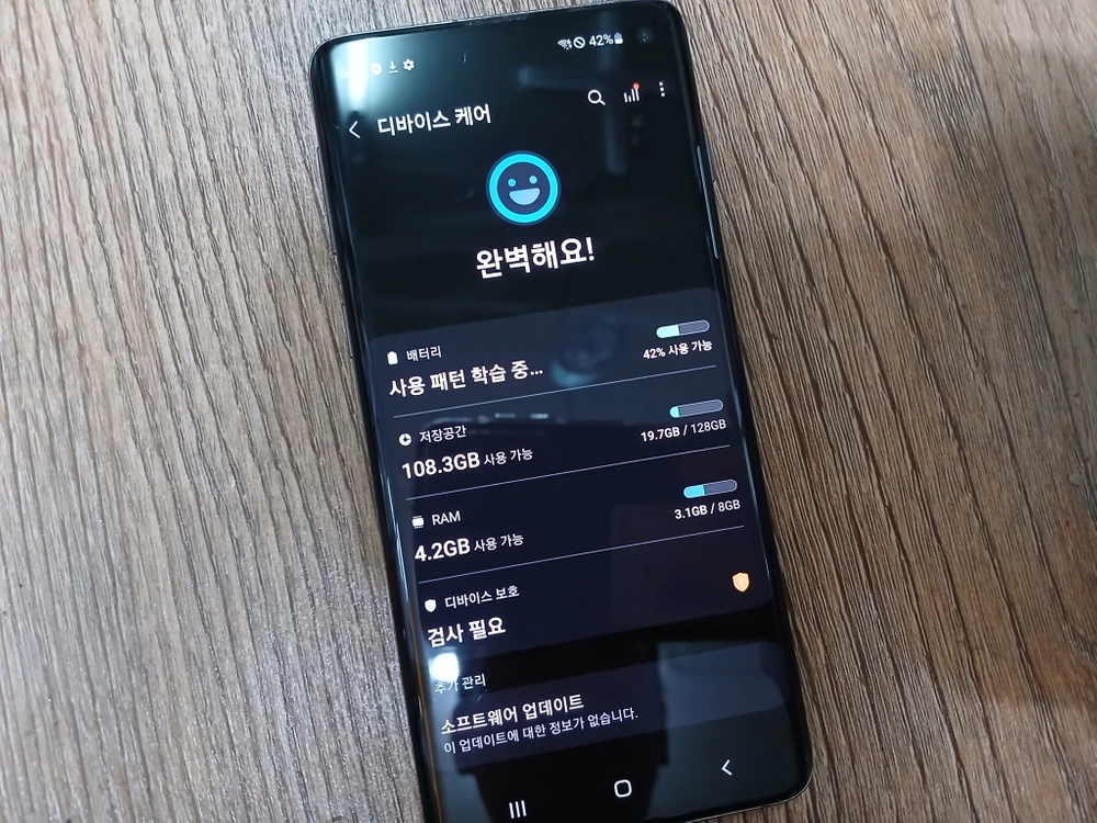 삼성 갤럭시 S10 SM-G973N 새것수준 안드로이드12 C타입 이미지