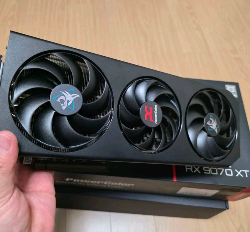 PowerColor 라데온 RX 9070 XT 16GB 헬하운드 그래픽카드 이미지