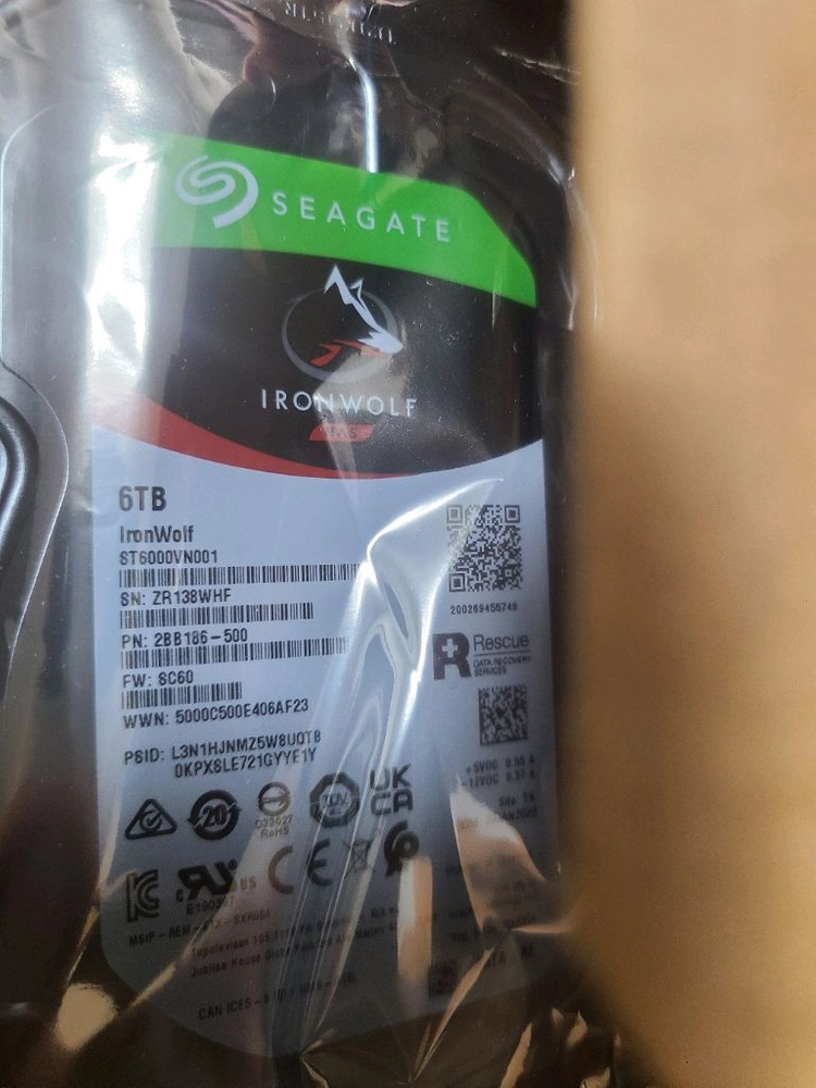 씨게이트 아이언울프 6TB 5400 256M ,HDD - 안심되는 중고거래
