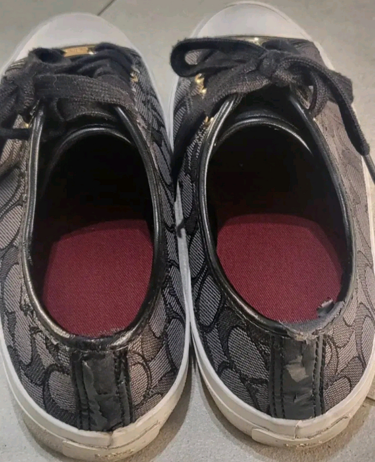 정품 코치 로고 패턴 스니커즈230사이즈 이미지