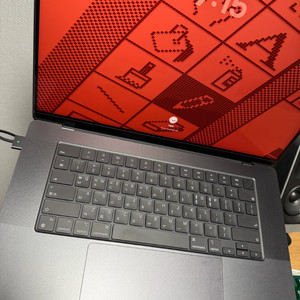 맥북프로 16인치 m4 이미지