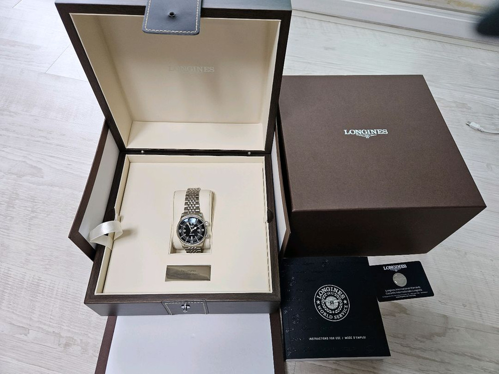판/교)론진 레전드다이버 39mm 검판 시계 팝니다 이미지