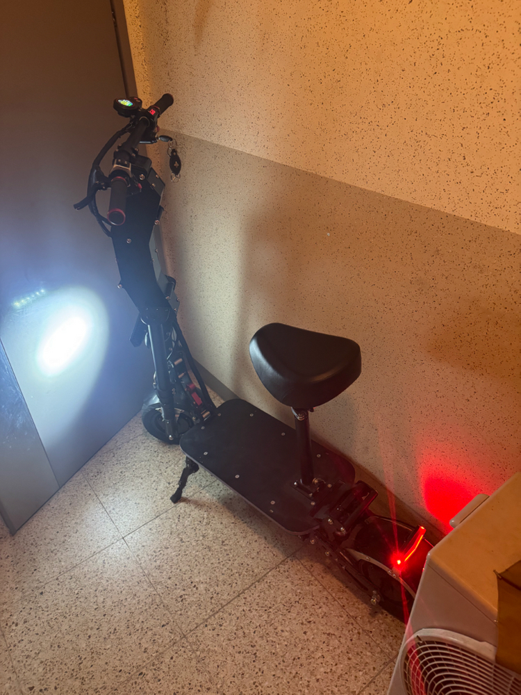 전동킥보드 이미지