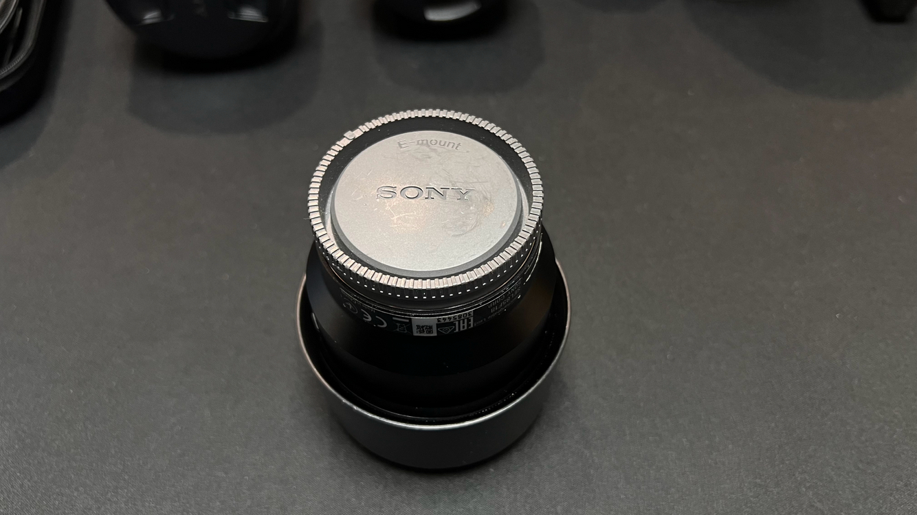 소니 FE 85mm F1.8 단렌즈 (알 상태 좋음) 이미지