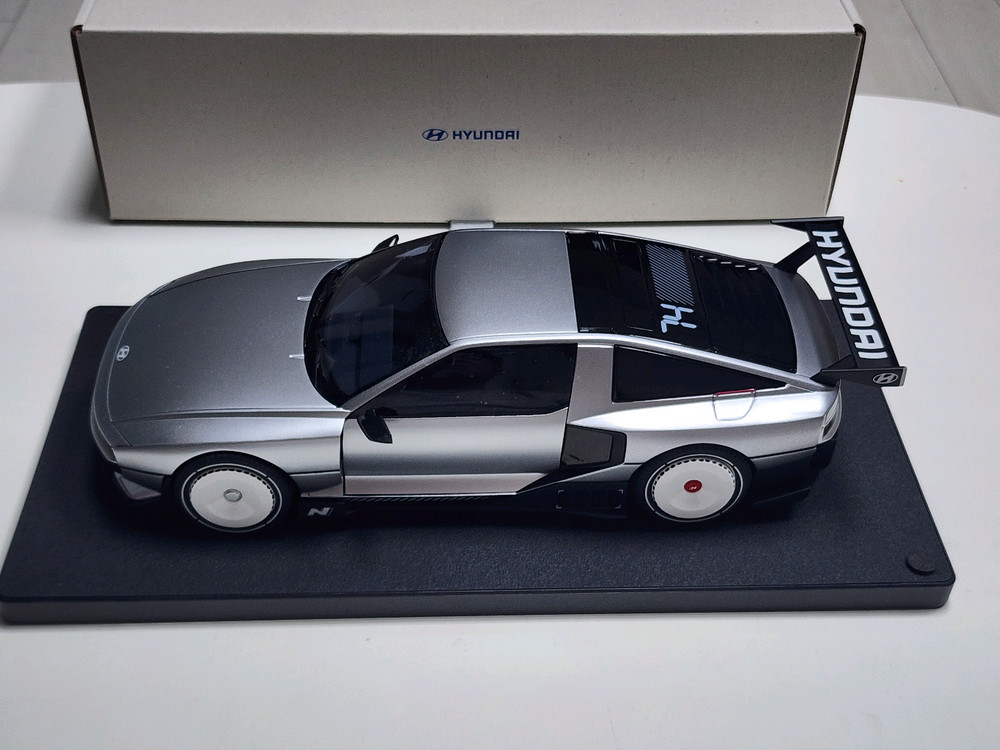 1:18 현대 N Vision74 국산 다이캐스트 이미지