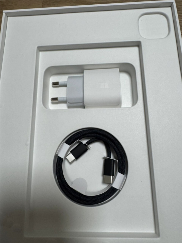 아이패드 프로11 M4 256 스페이스블랙 이미지