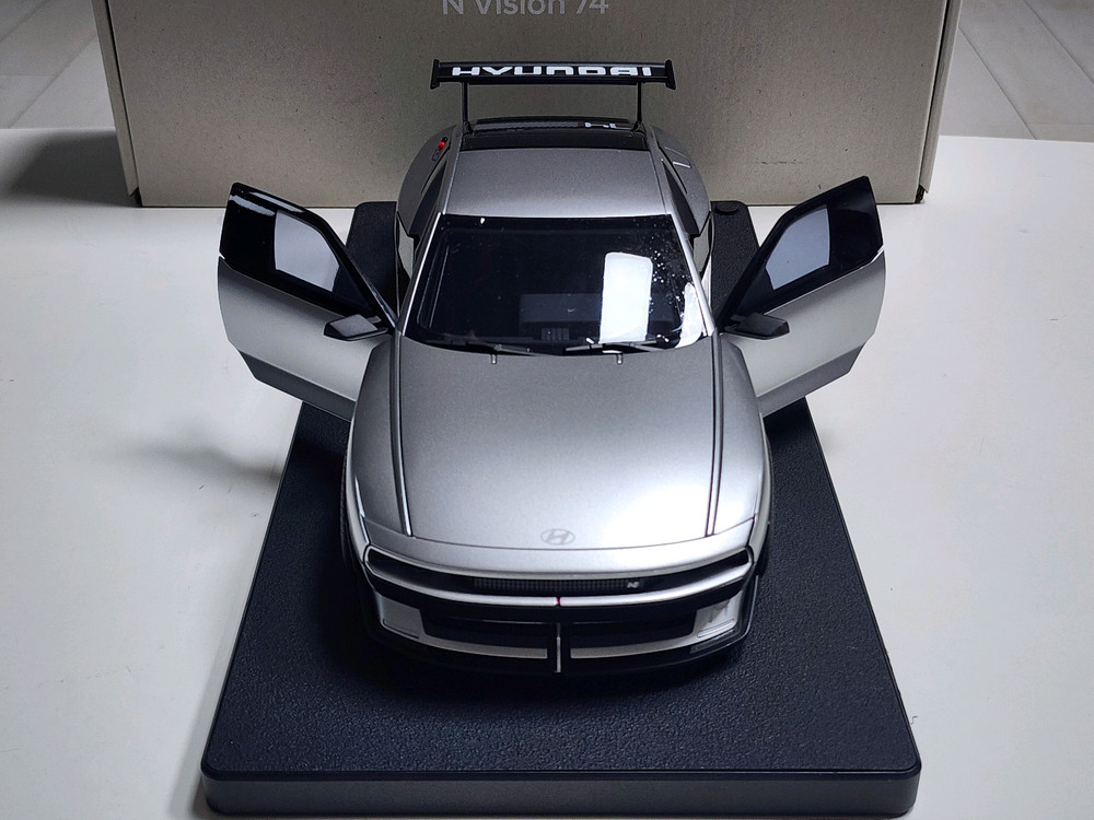 1:18 현대 N Vision74 국산 다이캐스트 이미지