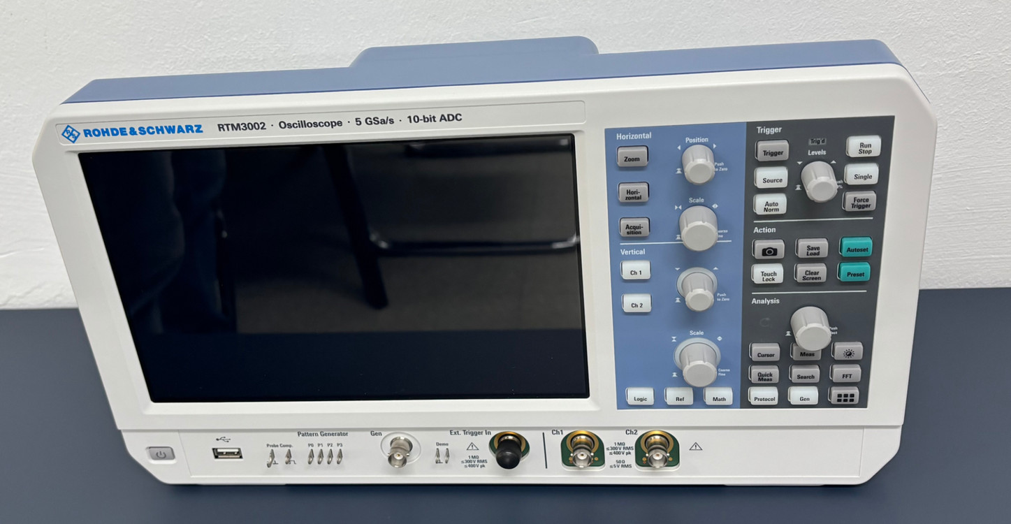 로데슈바르즈 RTM3002+RTM-B2210 오실로스코프 2채널 1GHz 이미지