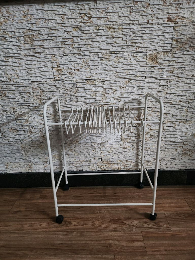 이동식 바지걸이 행거 이미지