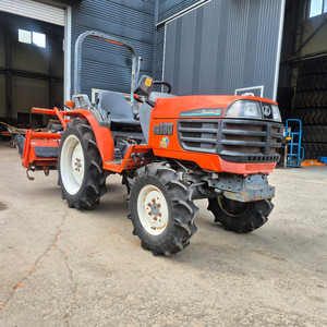 소형트랙터 구보다 18마력 이미지