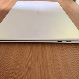 LG gram style 1TB (오로라 화이트) 희귀매물 판매 이미지