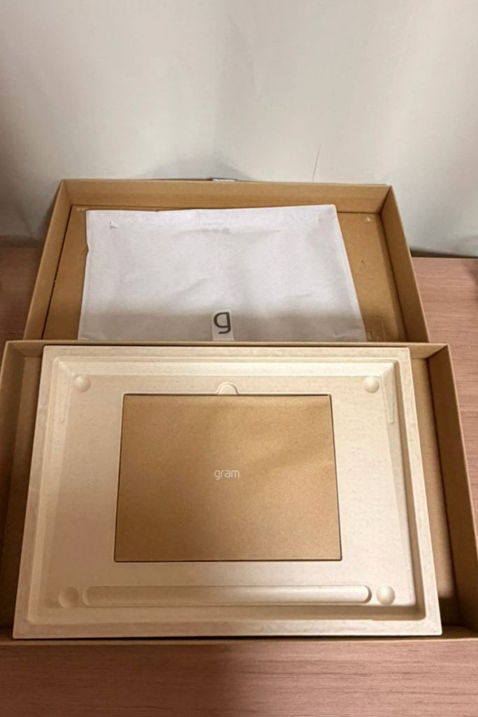 LG gram style 1TB (오로라 화이트) 희귀매물 판매 이미지