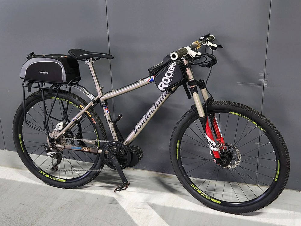 티타늄 전기자전거 e-mtb 팝니다. 이미지