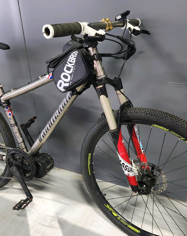 티타늄 전기자전거 e-mtb 팝니다. 이미지