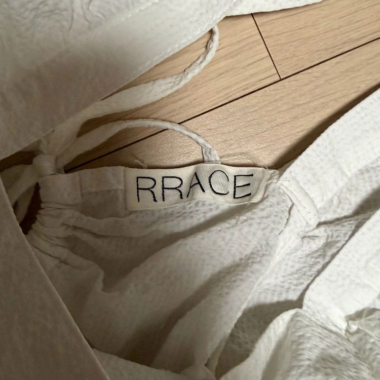 레이스Rrace 시어서커 스퀘어넥 백리스 원피스 지지미 벌룬 반팔 휴양지 이미지