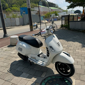 베스파 gts300 18년형 abs 무꿍무슬립 판매합니다 이미지