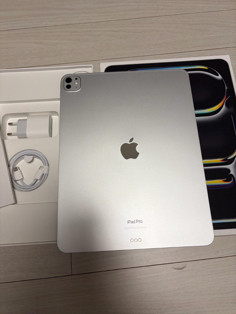 S급 ) 아이패드 프로 7세대 M4 13인치 1tb 실버 이미지