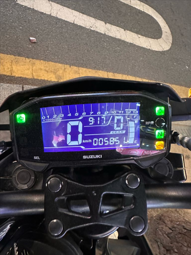 스즈키 gsx-s 125 21년식 이미지