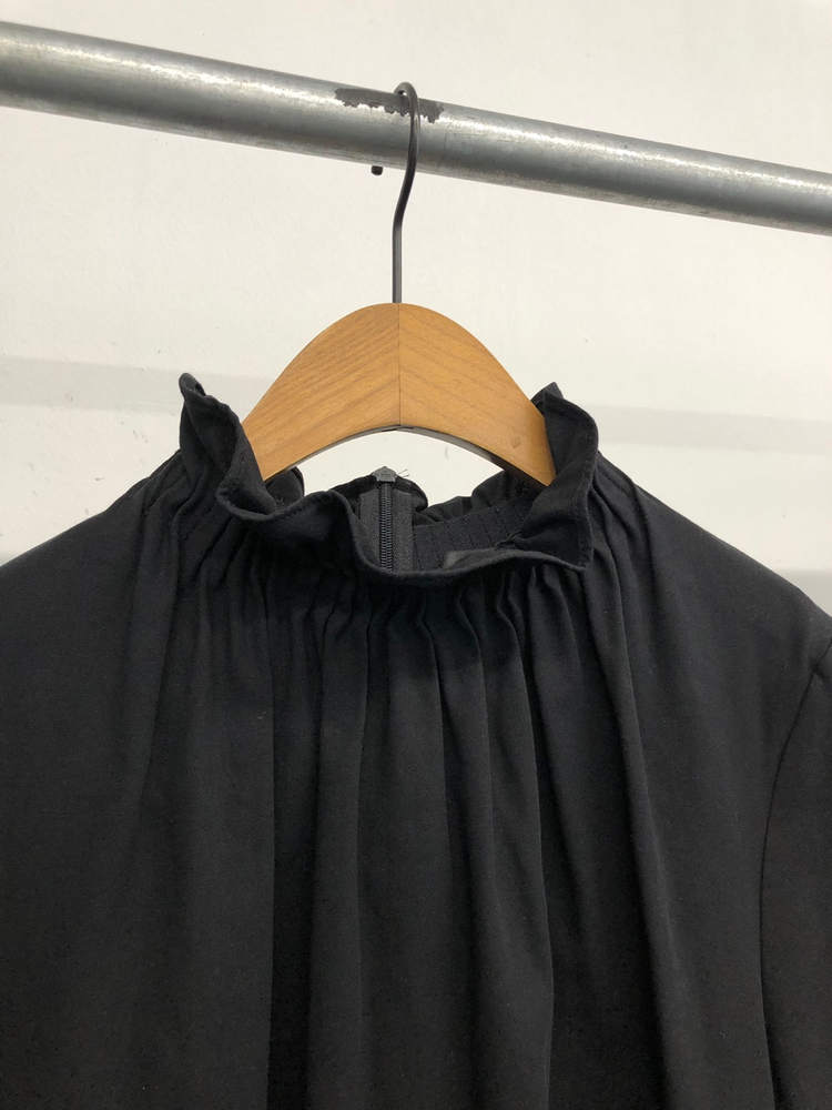 코스 셔링넥 반팔 원피스 40사이즈 이미지