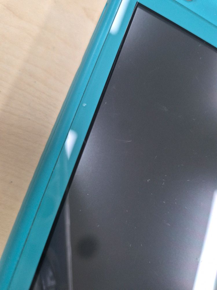 닌텐도 스위치 라이트 본체 + 큐브 크리에이터 X + 스플래튠2 게임칩 2개 이미지