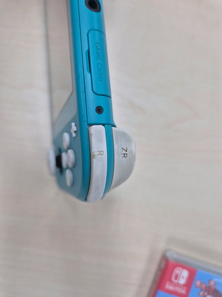 닌텐도 스위치 라이트 본체 + 큐브 크리에이터 X + 스플래튠2 게임칩 2개 이미지