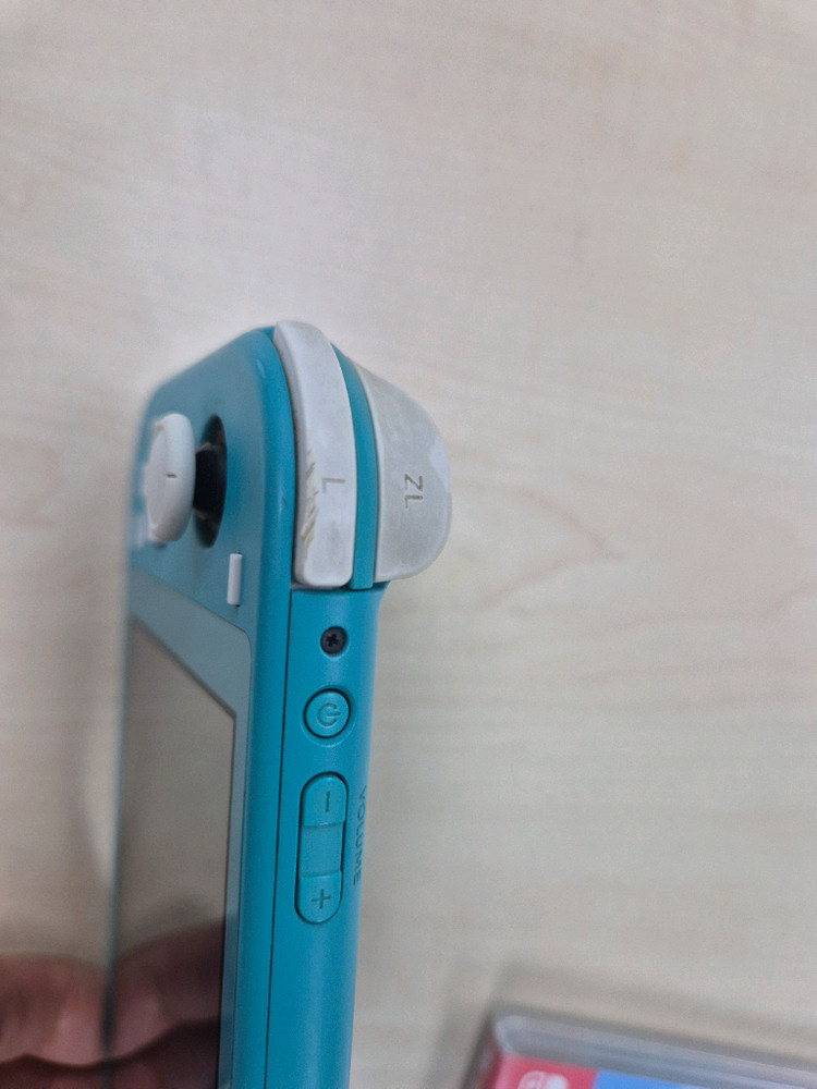 닌텐도 스위치 라이트 본체 + 큐브 크리에이터 X + 스플래튠2 게임칩 2개 이미지