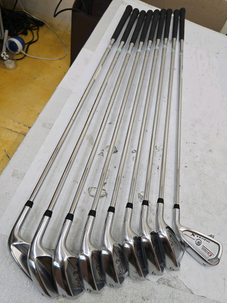 40만 야마하 경량스틸 아이언 젝시오 등 남성용 중고골프채 풀세트 이미지