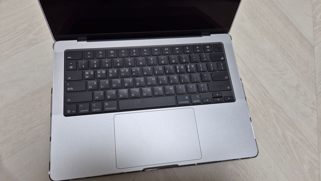 맥북프로 M5 14인치 16gb 512gb 실버 이미지