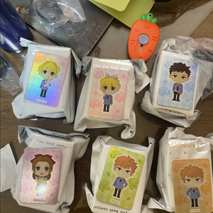 오란고교 사교클럽 20주년 큰 쌀알 피규어 판매합니다 이미지