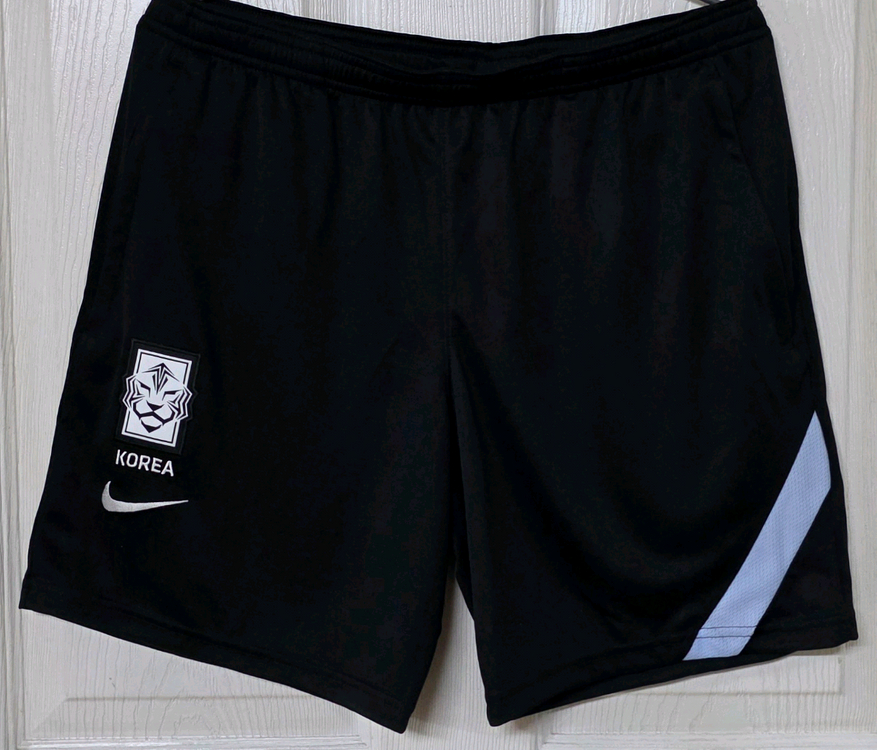 [L] 20-22 대한민국 축구 국가대표 코치 지급용 트레이닝 탑&쇼츠(반바지) 이미지