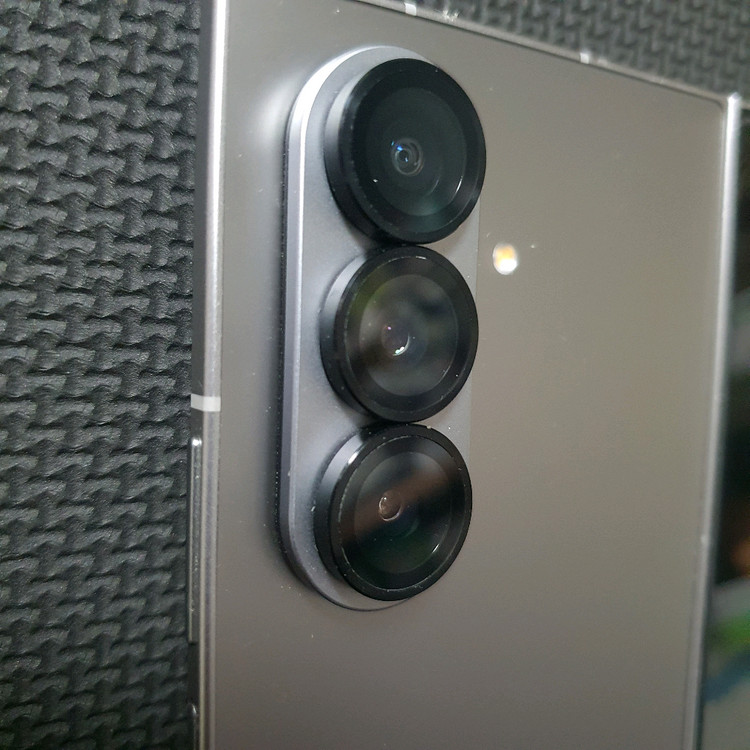 갤럭시 폴드7 512GB 실버(최초통신사 KT) 팝니다 이미지