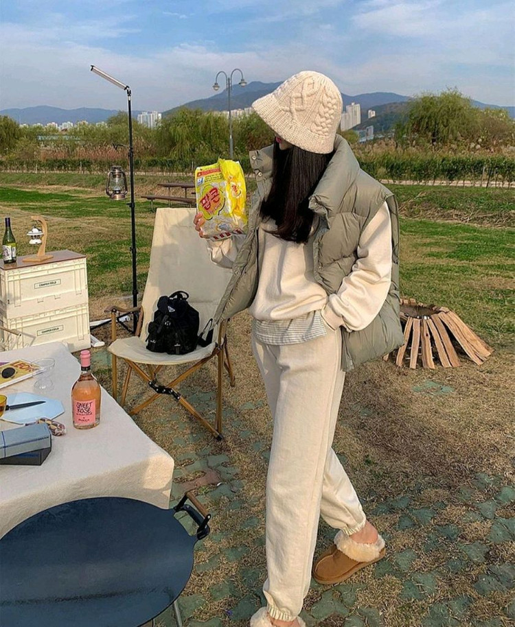꽁떼드쪼이 쪼이쇼룸 오든 조거팬츠(크림)새상품 이미지