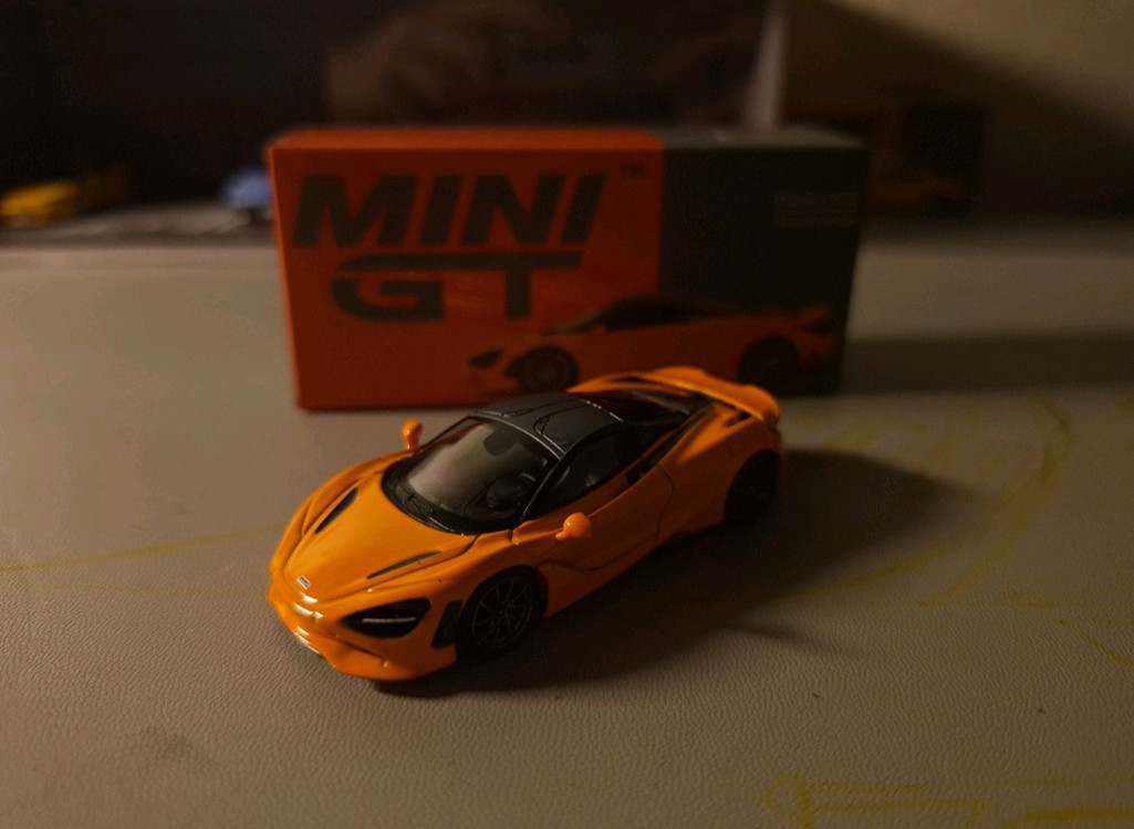 미니지티 MINI GT, 토미카 프리미엄 언리미티드 일괄 판매 이미지